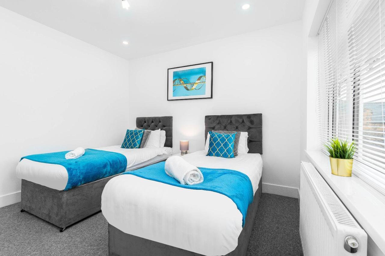 5 Bedroom House - 10 Guests - Multiple Off Street Parking - Garden - Smart Tv - Wifi - Contractors - Families - Groups Birmingham Exteriör bild